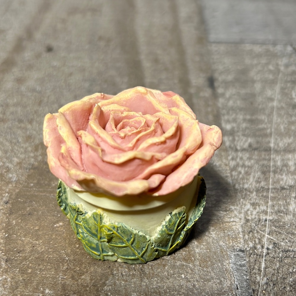 Vintage 1993 Hand Painted Dezine Bisque Flower Trinket Box Flower on Top